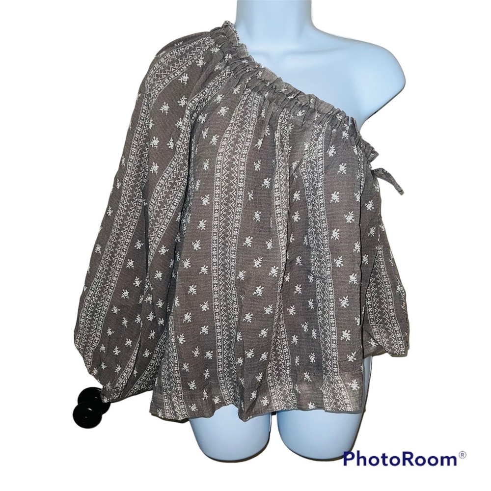 OLIVACEOUS Boho One Shoulder Top Boutique Mocha Taupe Size Med NWT Cotton